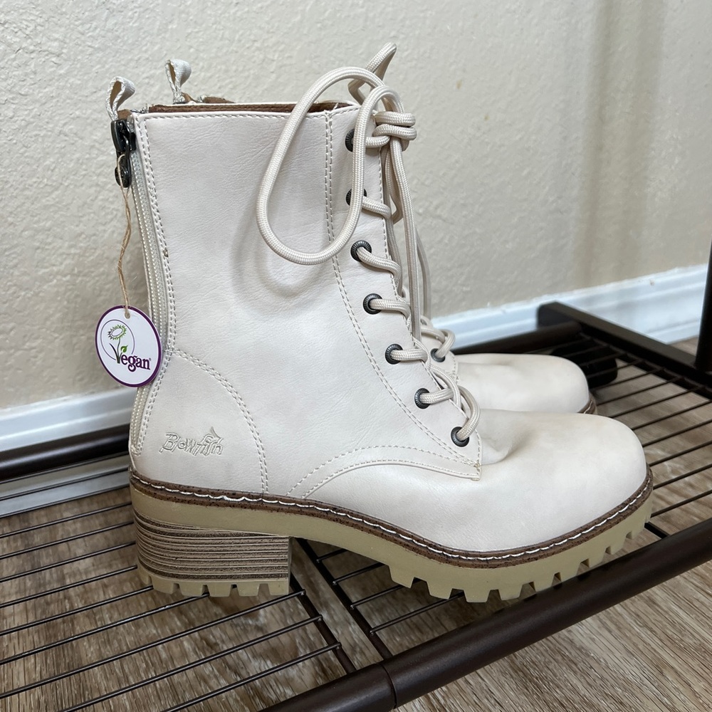 Blowfish Vegan Leather Boots NWT Cream Size 9
